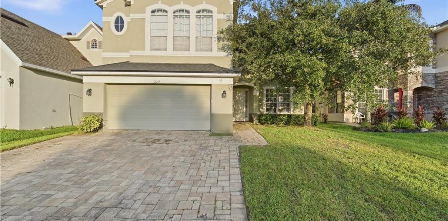 House in Orlando, Florida 4 bedrooms, 273.6 sq.m. № 2424321