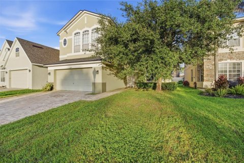 House in Orlando, Florida 4 bedrooms, 273.6 sq.m. № 2424321 - photo 5