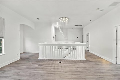 House in Orlando, Florida 4 bedrooms, 273.6 sq.m. № 2424321 - photo 30