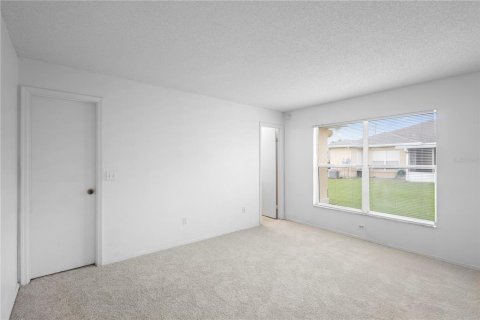 Casa en venta en Kissimmee, Florida, 3 dormitorios, 103.03 m2 № 1911746 - foto 19
