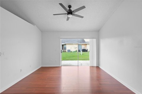 Casa en venta en Kissimmee, Florida, 3 dormitorios, 103.03 m2 № 1911746 - foto 14