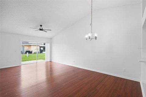 Casa en venta en Kissimmee, Florida, 3 dormitorios, 103.03 m2 № 1911746 - foto 9