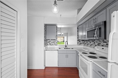 Casa en venta en Kissimmee, Florida, 3 dormitorios, 103.03 m2 № 1911746 - foto 5
