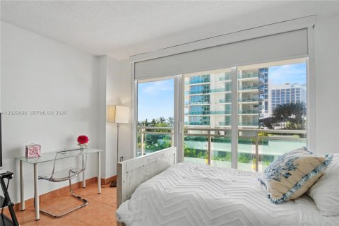 Condominio en venta en Miami Beach, Florida, 2 dormitorios, 113.15 m2 № 2186105 - foto 20