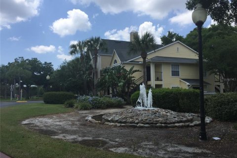 Condo in Orlando, Florida, 2 bedrooms  № 1685490 - photo 12