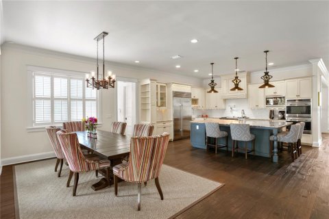 House in Tampa, Florida 6 bedrooms, 462.84 sq.m. № 1507855 - photo 22
