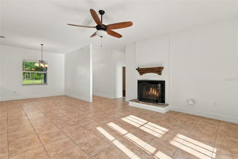 Casa en venta en Osteen, Florida, 4 dormitorios, 227.52 m2 № 2386116 - foto 9