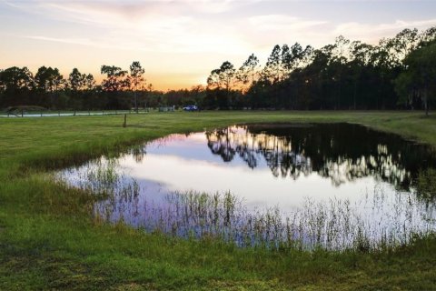 Casa en venta en Osteen, Florida, 4 dormitorios, 227.52 m2 № 2386116 - foto 3
