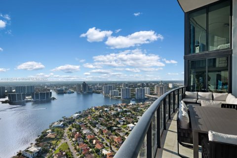 Copropriété à louer à Sunny Isles Beach, Floride: 3 chambres, 290.78 m2 № 2184499 - photo 30