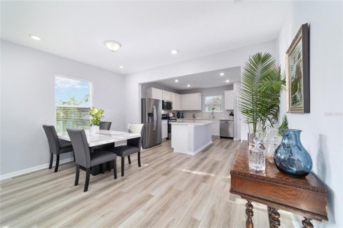 Villa ou maison à vendre à Ocala, Floride: 2 chambres, 133.13 m2 № 2132683 - photo 11