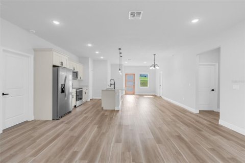 Casa en alquiler en Ocala, Florida, 3 dormitorios, 171.87 m2 № 2432766 - foto 10