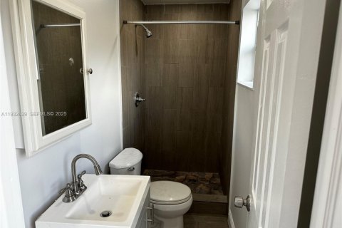 Снять в аренду коммерческую недвижимость в Холливуд, Флорида 116.59м2, № 1992350 - фото 6