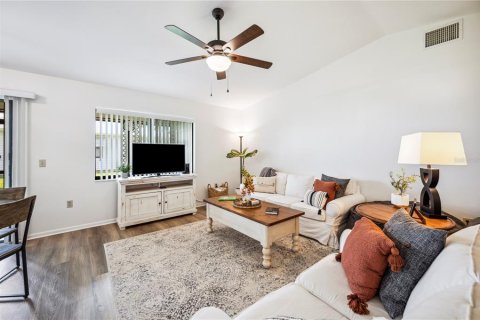 House in Lakeland, Florida 2 bedrooms, 121.24 sq.m. № 1759400 - photo 8