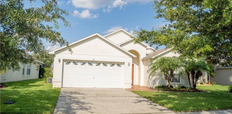 Casa en Kissimmee, Florida 3 dormitorios, 164.07 m2 № 1903322