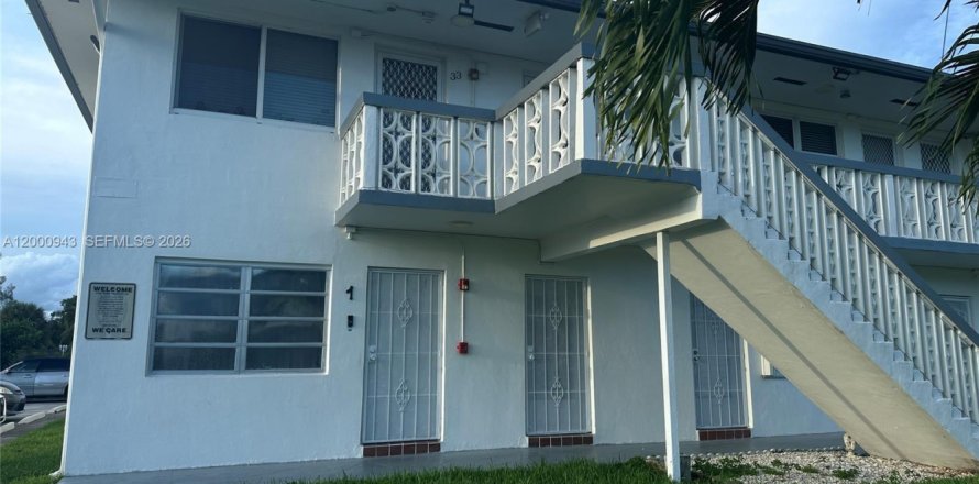 Condo à Miami Gardens, Floride, 2 chambres  № 2065290