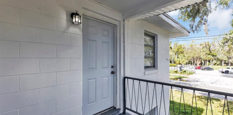 Apartamento en Daytona Beach, Florida 2 dormitorios, 75.81 m2 № 1910307