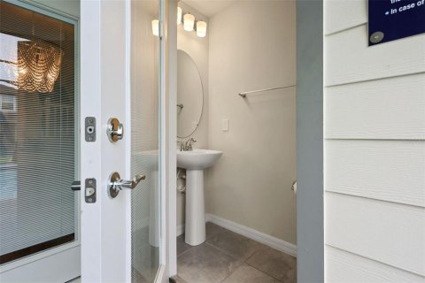 Touwnhouse à vendre à Davenport, Floride: 5 chambres, 213.02 m2 № 2409002 - photo 23