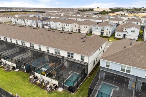 Touwnhouse à vendre à Davenport, Floride: 5 chambres, 213.02 m2 № 2409002 - photo 25