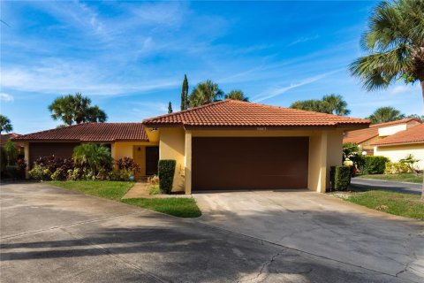 Condo in Orlando, Florida, 3 bedrooms  № 1824831 - photo 1