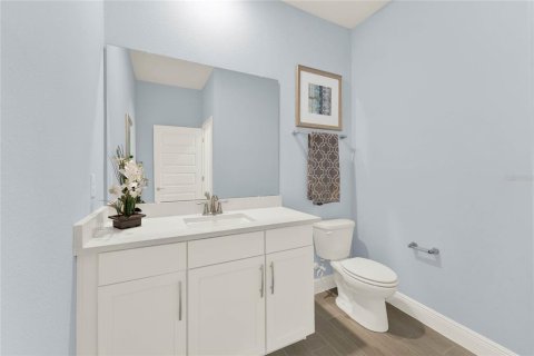 House in Winter Garden, Florida 4 bedrooms, 309.09 sq.m. № 1687269 - photo 15