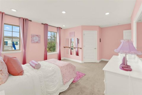 House in Winter Garden, Florida 4 bedrooms, 309.09 sq.m. № 1687269 - photo 25