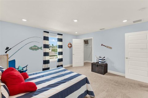 House in Winter Garden, Florida 4 bedrooms, 309.09 sq.m. № 1687269 - photo 20