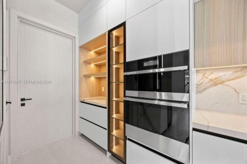 House in Fort Lauderdale, Florida 4 bedrooms № 2033636 - photo 6