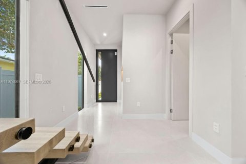 House in Fort Lauderdale, Florida 4 bedrooms № 2033636 - photo 14