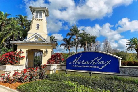 Villa ou maison à louer à Apollo Beach, Floride: 4 chambres, 283.54 m2 № 1919064 - photo 24