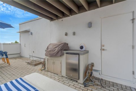 Townhouse in Tampa, Florida 3 bedrooms, 208.75 sq.m. № 1783389 - photo 30