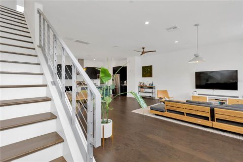 Townhouse in Tampa, Florida 3 bedrooms, 208.75 sq.m. № 1783389 - photo 16