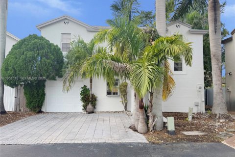 Casa en Miami, Florida 3 dormitorios, 134.62 m2 № 2007712