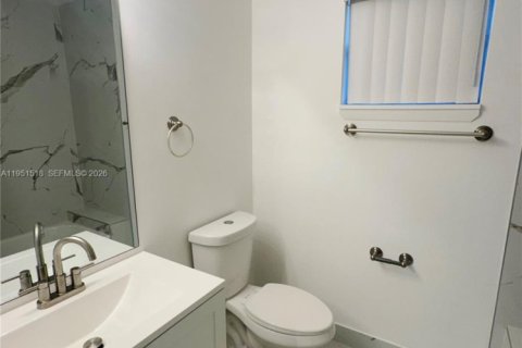 Casa en venta en Miami, Florida, 3 dormitorios, 134.62 m2 № 2007712 - foto 18