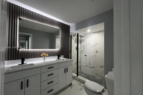 Снять в аренду таунхаус в Плантация, Флорида 4 спальни, 187.66м2, № 1989738 - фото 11