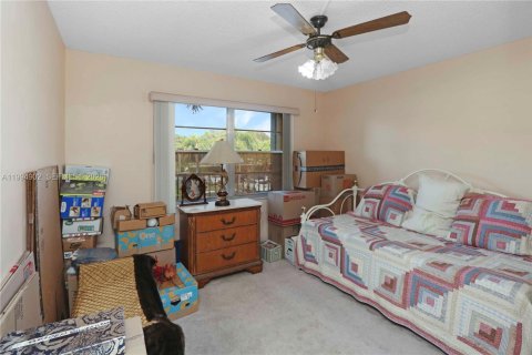 Copropriété à vendre à Pembroke Pines, Floride: 2 chambres, 110.74 m2 № 2056493 - photo 15