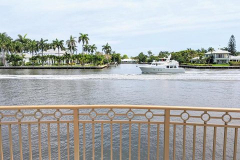 Townhouse in Boynton Beach, Florida 3 bedrooms, 163.23 sq.m. № 708260 - photo 1