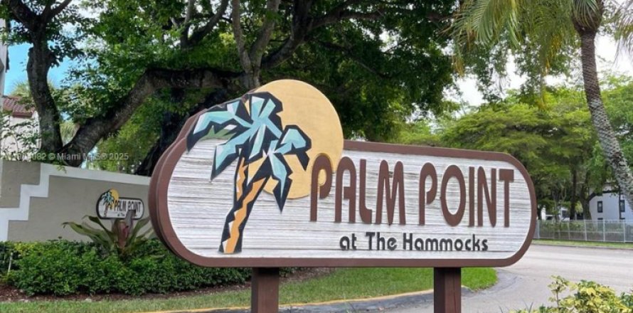 Touwnhouse à Miami, Floride 2 chambres, 97.55 m2 № 1955331