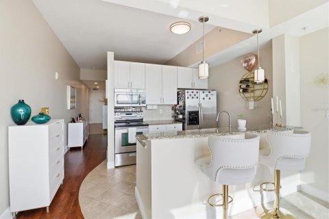 Condo in Orlando, Florida, 1 bedroom  № 2216581 - photo 6