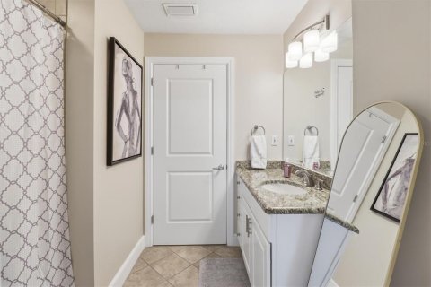 Condo in Orlando, Florida, 1 bedroom  № 2216581 - photo 17