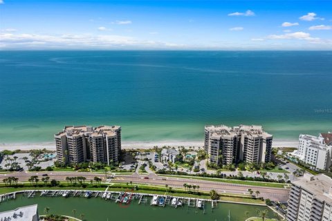 Condo in Clearwater, Florida, 2 bedrooms № 2149574 - photo 2
