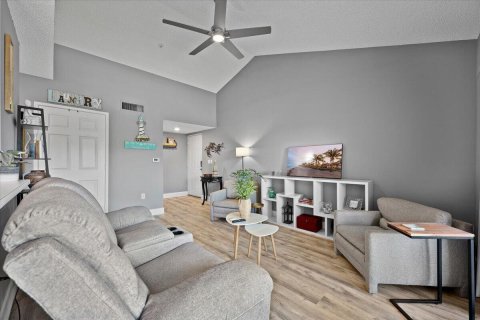 Condo in Tequesta, Florida, 1 bedroom  № 2389927 - photo 3