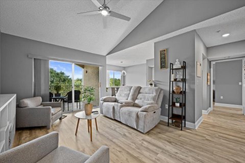 Condo in Tequesta, Florida, 1 bedroom  № 2389927 - photo 5