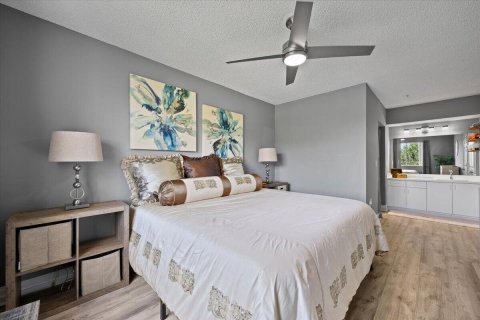 Condo in Tequesta, Florida, 1 bedroom  № 2389927 - photo 14