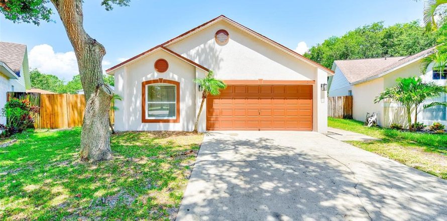 Casa en Riverview, Florida 3 dormitorios, 120.03 m2 № 1899698