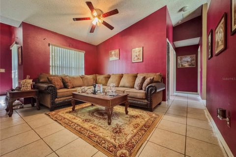 Casa en venta en Deltona, Florida, 3 dormitorios, 147.9 m2 № 1795212 - foto 7