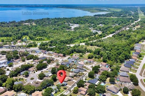 Casa en venta en Deltona, Florida, 3 dormitorios, 147.9 m2 № 1795212 - foto 25