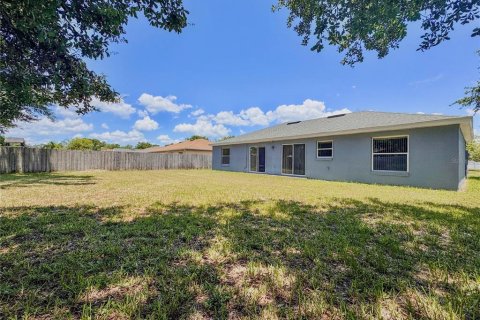 Casa en venta en Deltona, Florida, 3 dormitorios, 147.9 m2 № 1795212 - foto 22