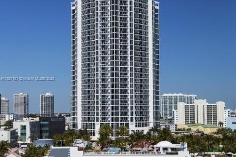 Copropriété à vendre à Sunny Isles Beach, Floride: 2 chambres, 137.22 m2 № 1951599 - photo 5