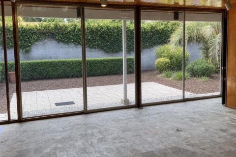 Villa ou maison à vendre à Winter Haven, Floride: 2 chambres, 104.05 m2 № 2407016 - photo 4