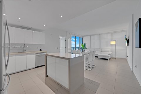 Copropriété à vendre à Miami, Floride: 2 chambres, 98.01 m2 № 1799380 - photo 6